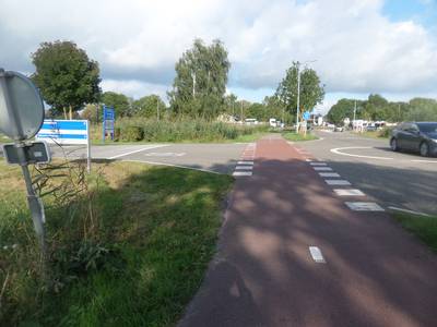 Kruispunt bij de Parallelweg in Giessen moet snel veiliger, vooral voor fietsers