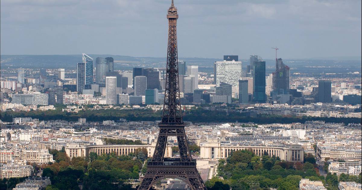 Combien De Boulons Sur La Tour Eiffel Combien vaut la Tour Eiffel? | Monde | 7sur7.be