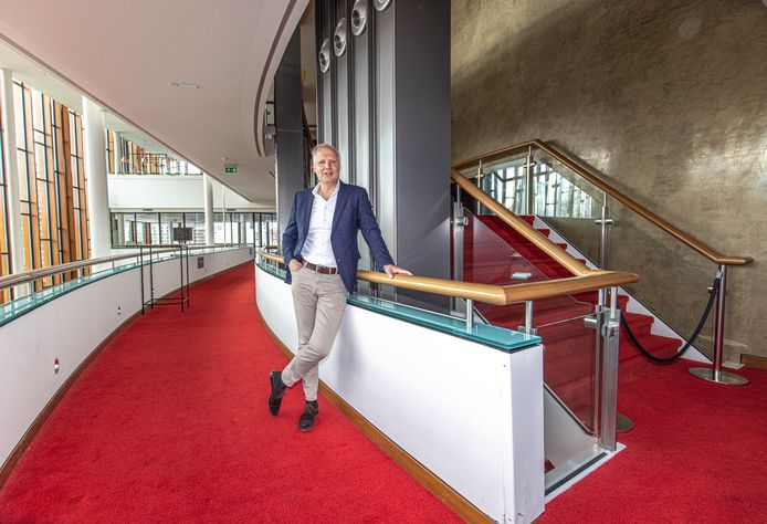 DS-2021-
Zwolle
    Rob Zuidema van theater Odeon/deSpiegel over de samenwerking tussen de verschillende regionale theaters
  Foto Frans Paalman Zwolle ©2021