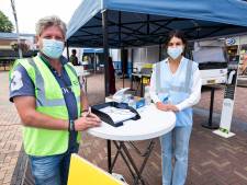 GGD komt met prikbus naar de mensen toe: ‘Het ziet er niet uit als een eng vaccinatiecentrum’