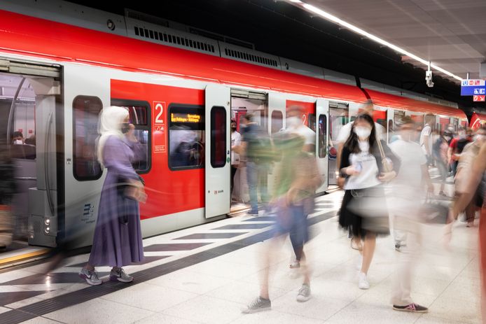 Het Duitse kabinet hoopt dat automobilisten vaker hun wagen laten staan.