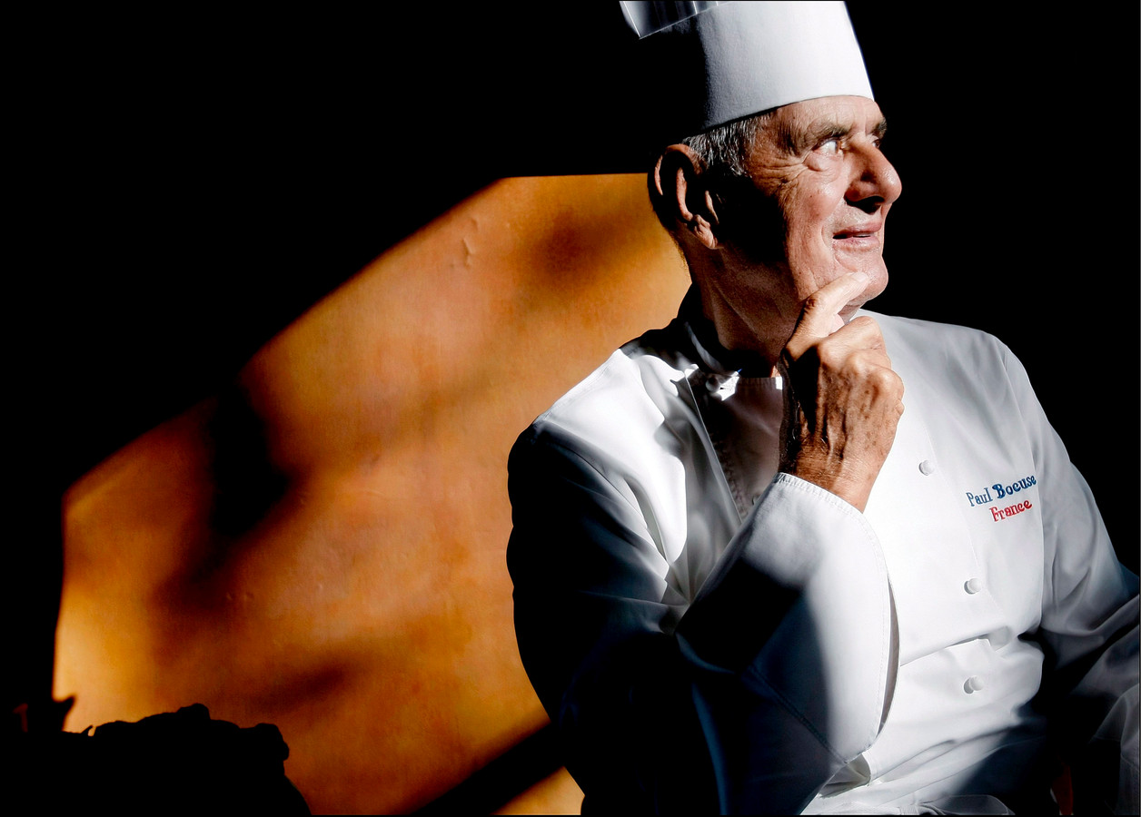 Paul bocuse. Шеф-повар Поль Бокюз. Поль Бокюз (Paul Bocuse). Поль Бокюз повар Мишлен.