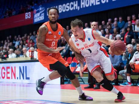 New Heroes overleeft ‘vuile oorlog’ in Europa: ‘Het is hun stijl om zo te spelen’