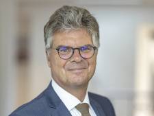 Hans Oosters wil tweede termijn als commissaris van de Koning: ‘Voorrecht om te mogen doen’
