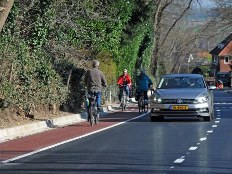 Veilig Verkeer Nederland: max 30 kilometer op Van Randwijckweg Beek