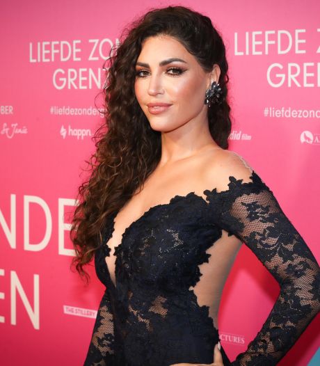 Yolanthe deelt digitale kus uit en Wolter heeft slecht nieuws voor fans