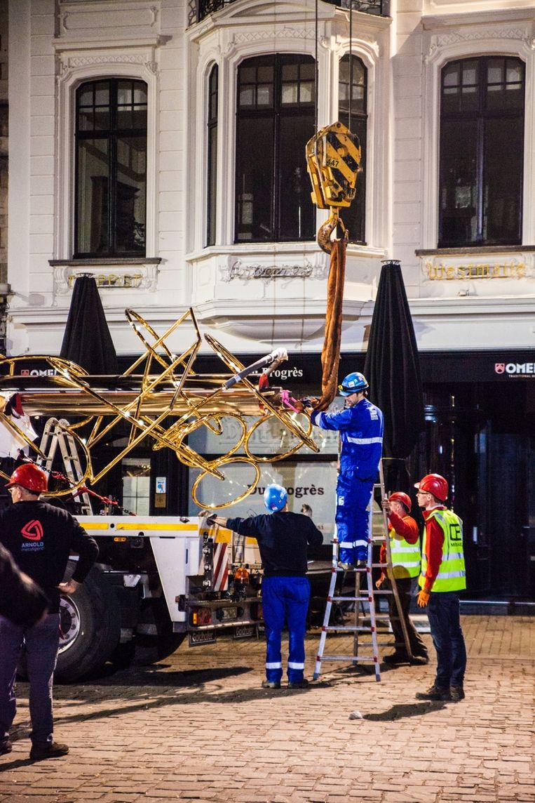 gent-ontwaakt-met-nieuwe-kunstwerken-is-dat-voor-de-kerstmarkt-de