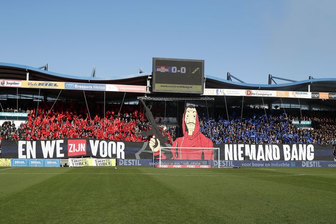 De slogan van de harde kern van Willem II luidt: ‘En we zijn voor niemand bang’.