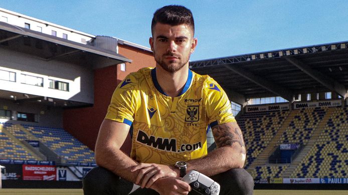 Jason ‘Ardixa’ De Villers is de nieuwe FIFA-esporter voor STVV.