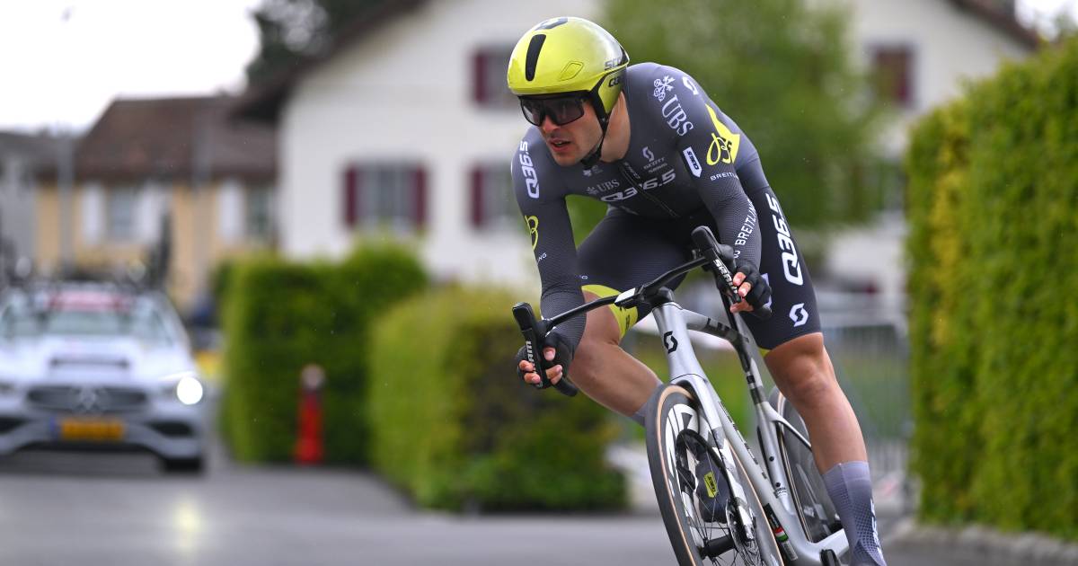 Italiaanse wielrenner Matteo Moschetti tijdens training aangereden door vrachtwagen.