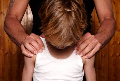 Nijmegenaar mishandelde kinderen en vrouw: ‘Papa mag me toch niet slaan?’