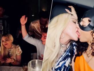 Kastelen en tongzoenen, zo vierde Madonna haar 64ste verjaardag