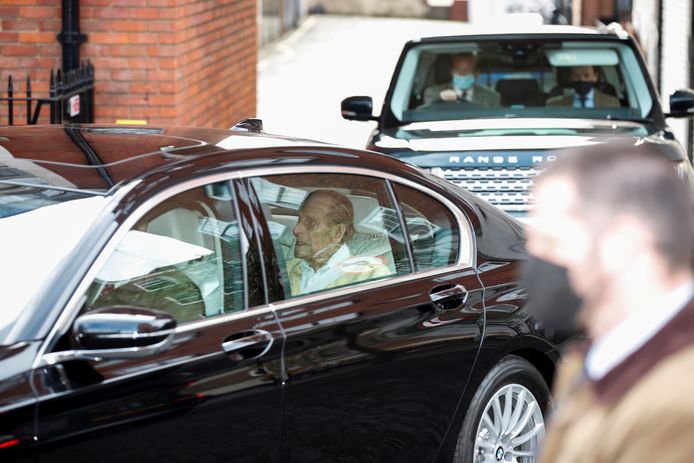 Prins Philip heeft het ziekenhuis verlaten