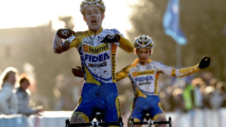 Daan Soete Klopt Van Aert In Spurt Op Bk Veldrijden Junioren De Morgen