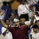 Federer wint ook tweede 'Clash of Times' van Sampras
