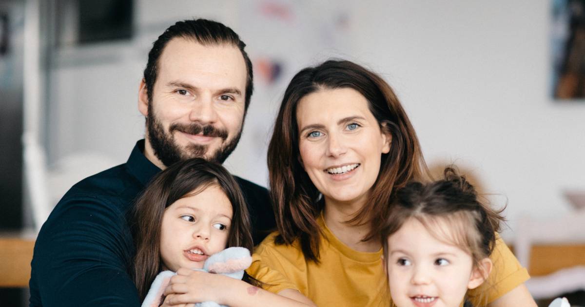Interview Lara Switten 34 Mama Van Drie En Zwaar Ziek Laadt Op Bij Haar Gezin Ik Heb Een Procent Kans Op Genezing Daar Hou Ik Me Aan Vast Familie Hln Be