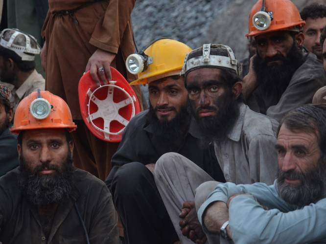Zeker 23 doden bij explosie in twee koolmijnen in Pakistan