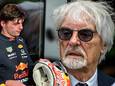 Bernie Ecclestone. Links Max Verstappen.