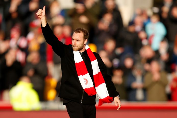 Christian Eriksen wordt onthaald bij Brentford.