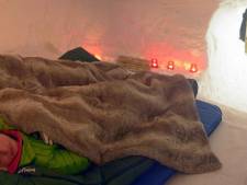 Une nuit dans un igloo: le glamping insolite de vos vacances au ski