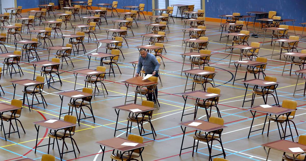 Examens beginnen in de Liemers met zijn allen in de gymzaal, net als het hele jaar Zevenaar