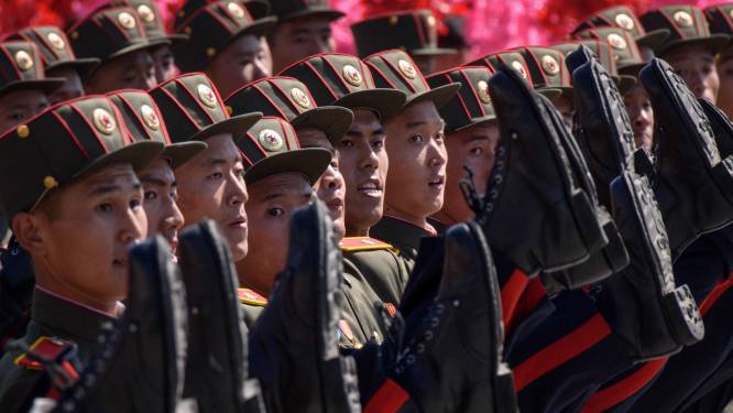 Pyongyang affiche 800.000 jeunes volontaires pour "combattre les impérialistes américains"
