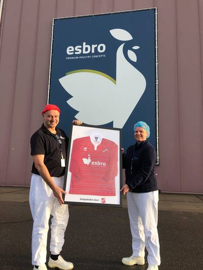 Esbro voetbalt met multiculti bedrijfsteam bij Concordia Wehl