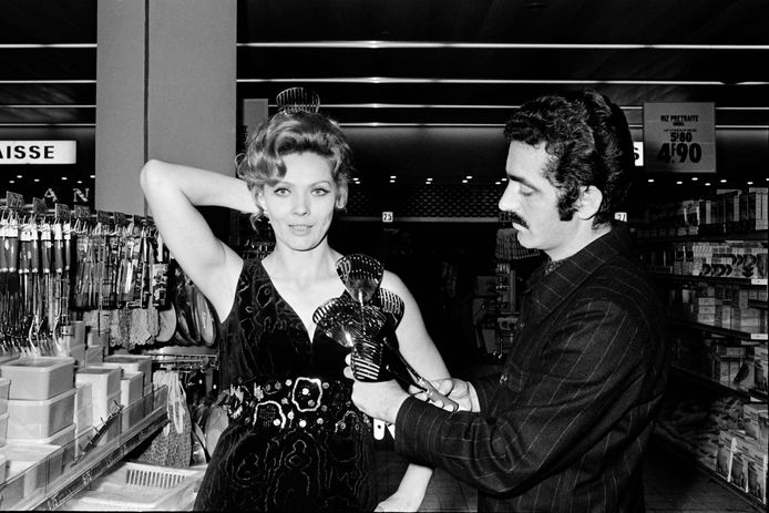 In 1969 met de Franse actrice Corinne Marchand