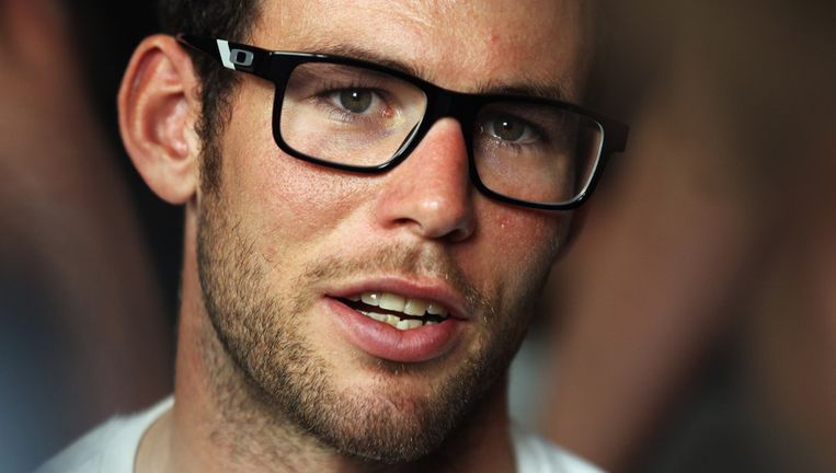 Kippenvel in de Tour: Cav schenkt rugnummer 108 aan ...