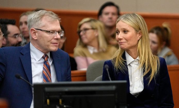 Gwyneth Paltrow en haar advocaat Steve Owens reageren opgelucht op de uitspraak.