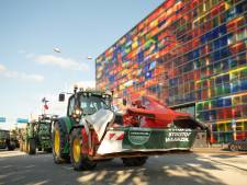 LIVE | Boeren protesteren voor huis minister Van der Wal en op Hilversums Mediapark 