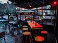 Cafés bang voor openen terrassen: ‘Als mensen gedronken hebben, gaan ze tegen elkaar aan hangen’