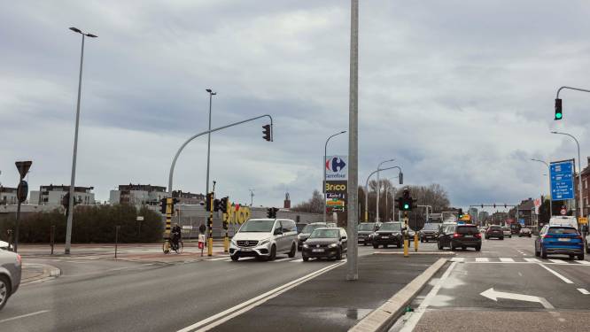 Nachtelijke asfaltherstelling op Hasseltse Kuringersteenweg starten maandag: geluidshinder en snelheid beperkt tot 30 kilometer per uur