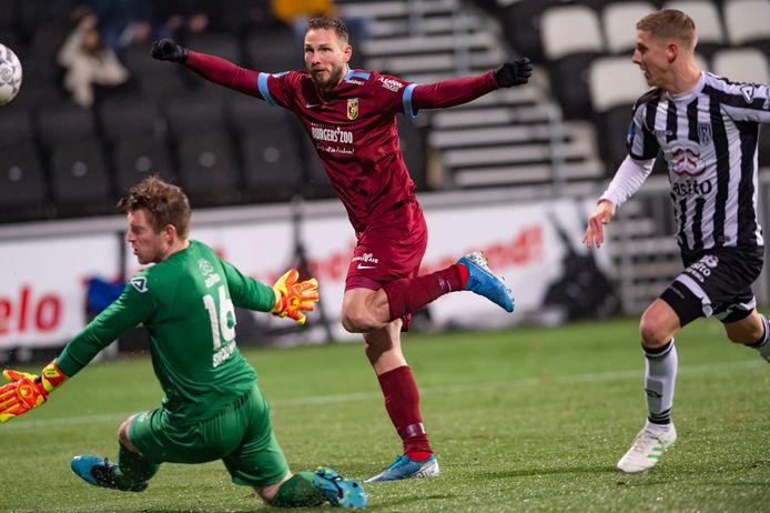 raket Symfonie wenselijk Tannane leidt Vitesse langs matig Heracles naar kwartfinales | Nederlands  voetbal | AD.nl