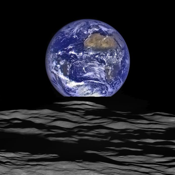 Natura temperen Azië NASA geeft een fantastische foto van de Aarde achter de maan vrij |  Wetenschap & Planeet | hln.be