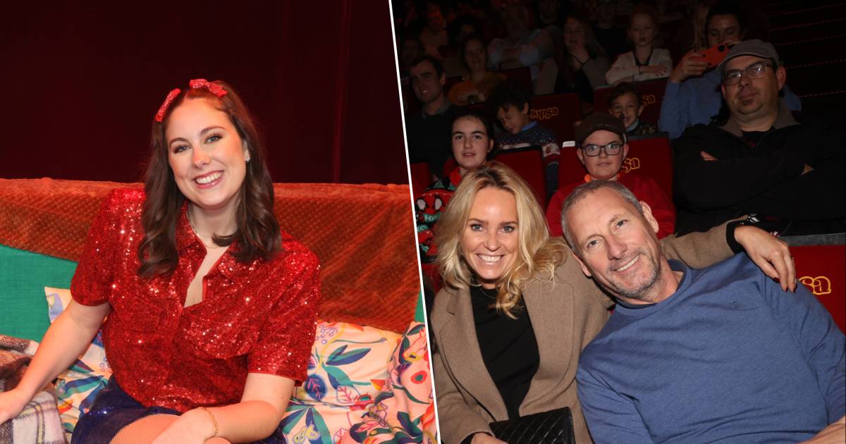 nella foto.  La famiglia Verhulst viene a sostenere il primo spettacolo natalizio di Mary con Samson |  mondo dello spettacolo