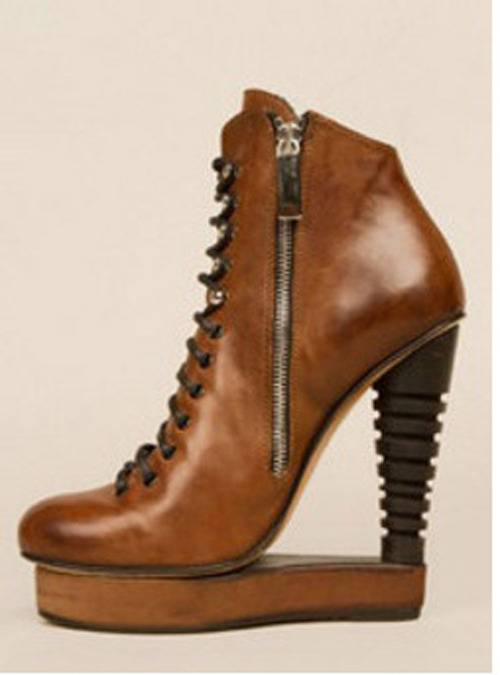 Beyonc cinq mois de grossesse et treize centim tres de talons