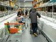 Supermarkten beperken verkoop van reeks producten door grote vraag: “Consumptie is laatste dagen niet meer normaal”