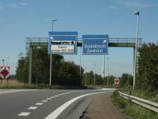 Dodelijk ongeluk bij Zandvliet in België: man wandelt langs A12 en wordt aangereden 