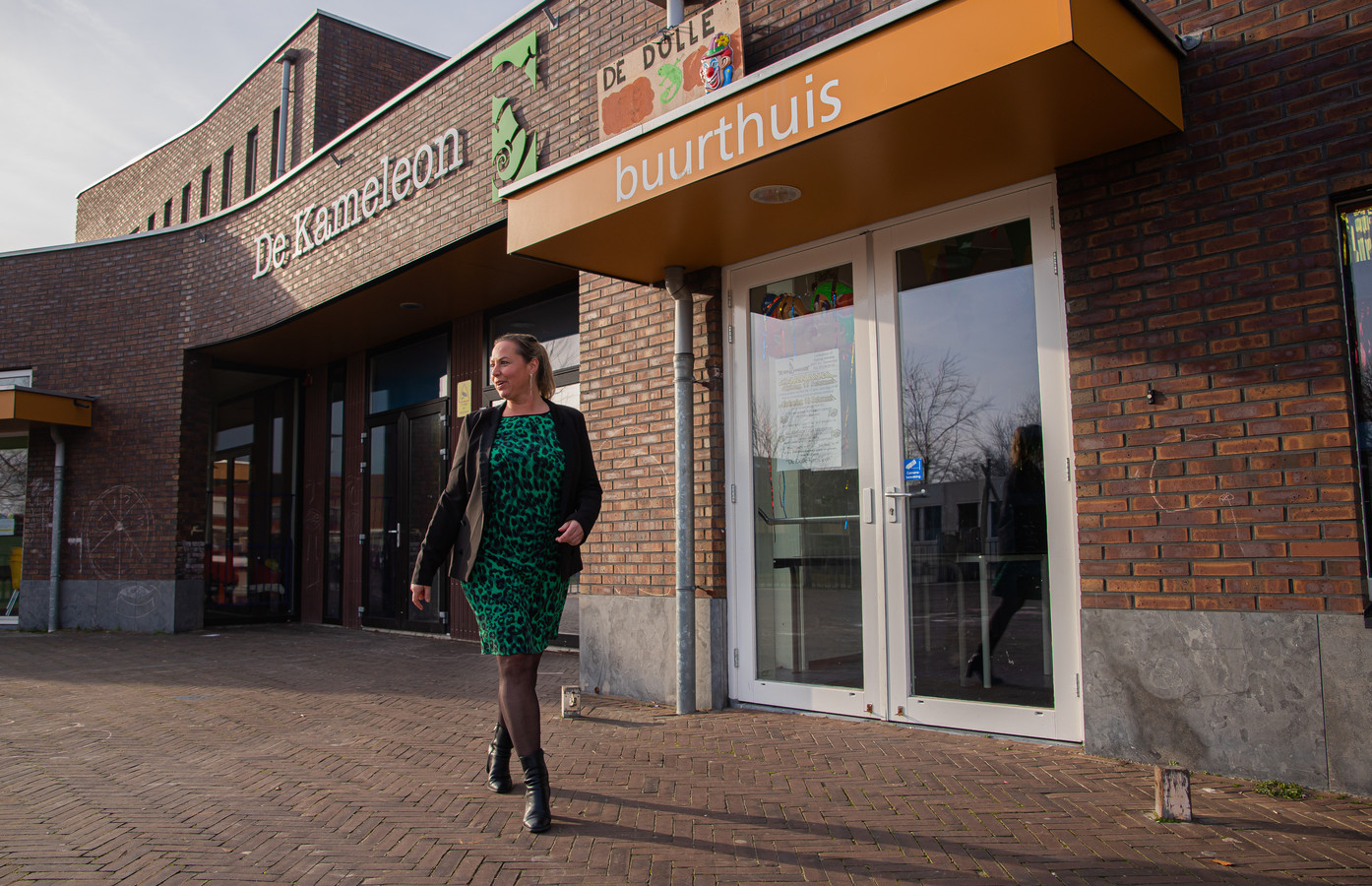 Esther uit Terneuzen opent Café James, speciaal voor mensen met autisme