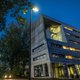 Hoogleraar misdraagt zich jarenlang op Universiteit Leiden. Moet het bestuur nu zijn naam openbaren of niet?