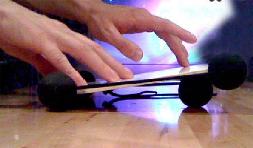 Des utilisations inattendues mais potentiellement très pratiques. Un véritable accessoire "tout-en-un".