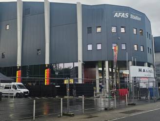 ‘Gasontploffing’ in stadion KV Mechelen blijkt incident met vacuüm verpakt vlees: “Verkoper had er geen gaatjes in geprikt” 