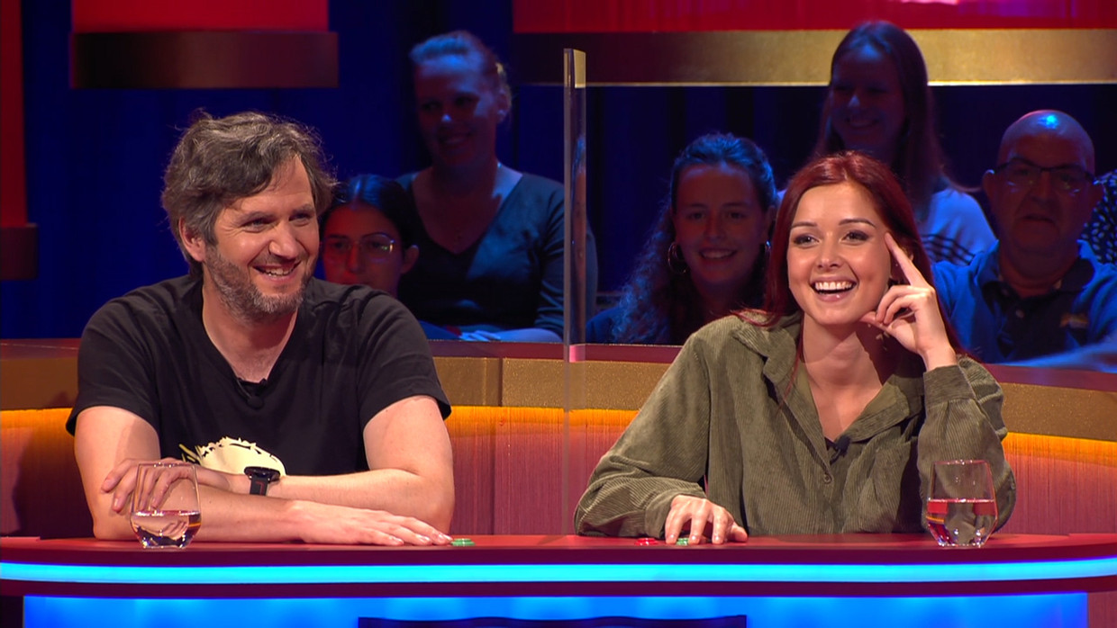 Opvoeden doe je zo - REALITY (BEL 2020) - s01e02 - Caption: Lieven Scheire en Lotte Vanwezemael Beeld VIER