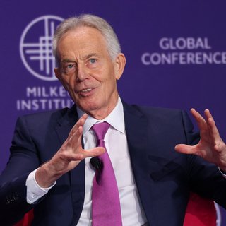 Oud-premier Blair duikt plotseling op bij Trump om mee te praten over toekomst Gaza