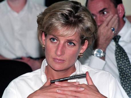 Sollicitatieformulier van 17-jarige prinses Diana geveild in Bristol
