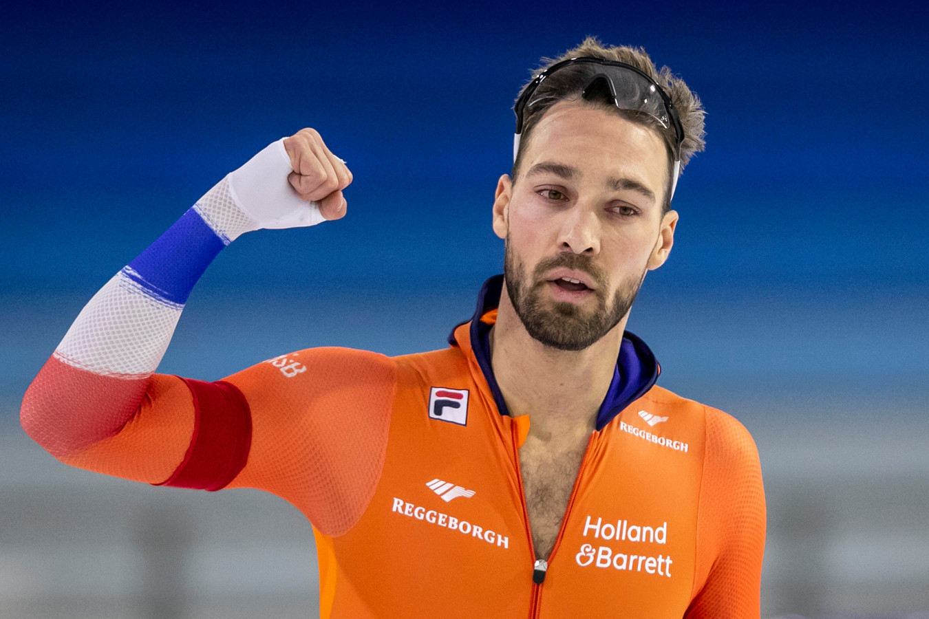 kjeld-nuis-verslaat-titelverdediger-thomas-krol-op-1500-meter-en-tankt