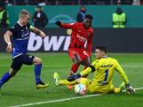 Eintracht Frankfurt bekert verder na enerverende derby