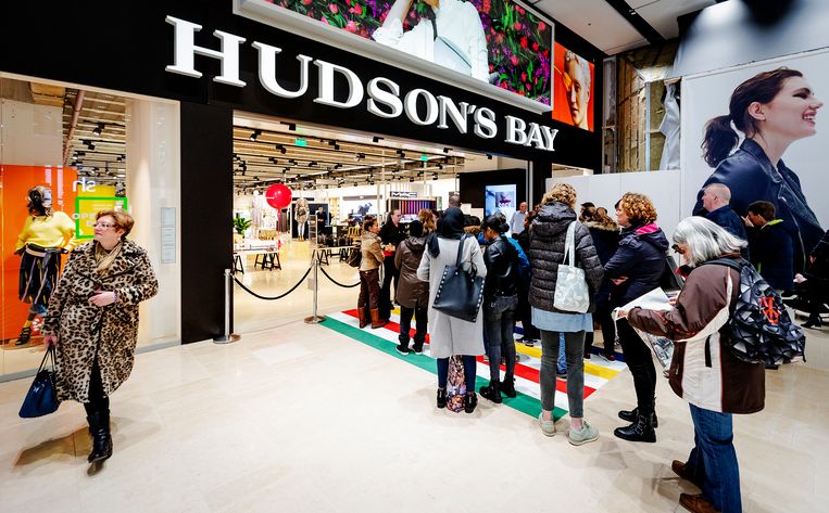 Leeg de prullenbak vegetarisch slim Moederbedrijf Hudson's Bay: Nog geen beslissing over Nederlandse winkels