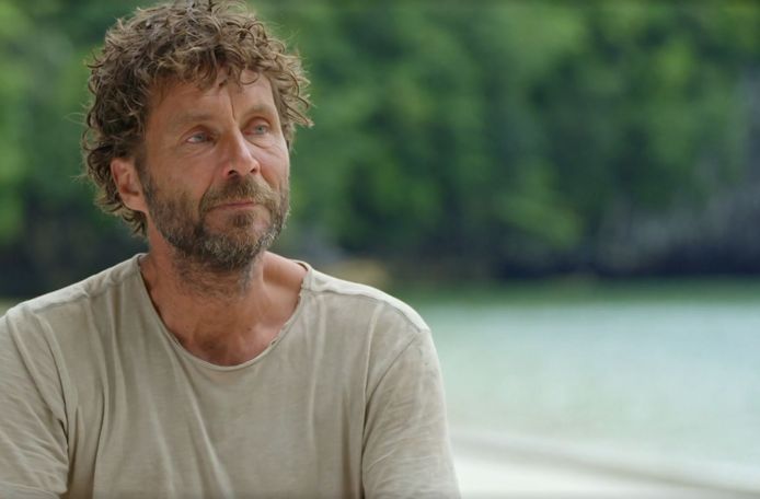 Kijkers Expeditie Robinson In Tranen Door Openhartige Dennis: 'Wat Een  Bijzondere Televisie...' | Show | Gelderlander.Nl